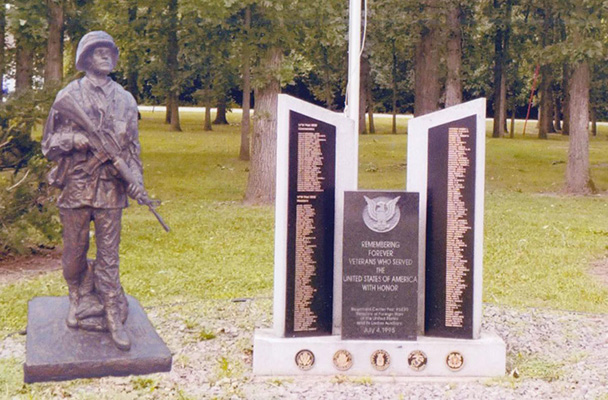 Bloomfield Group Fundraising for Veterans Statue